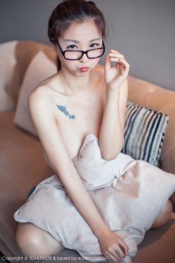 偷窥女老师